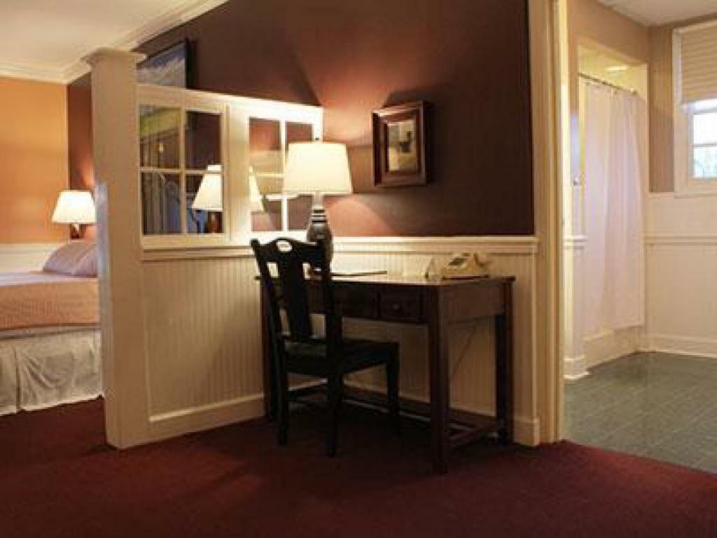 County Clare Inn Milwaukee Chambre photo